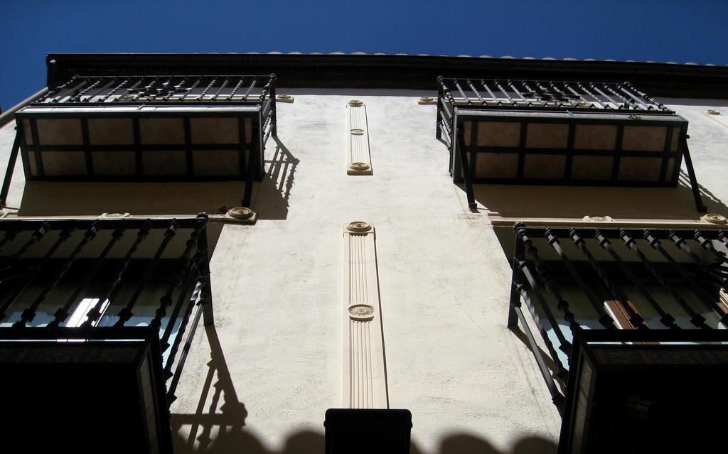 Arte Vida Suites & Spa Granada Exterior photo